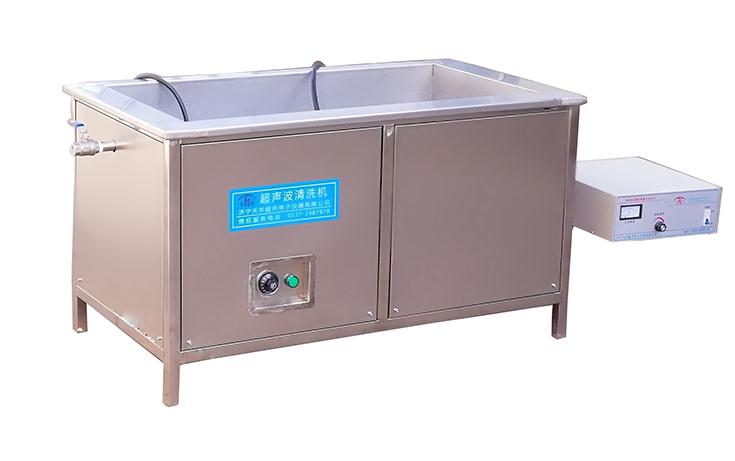 單槽超聲波清洗機(jī)88l.jpg